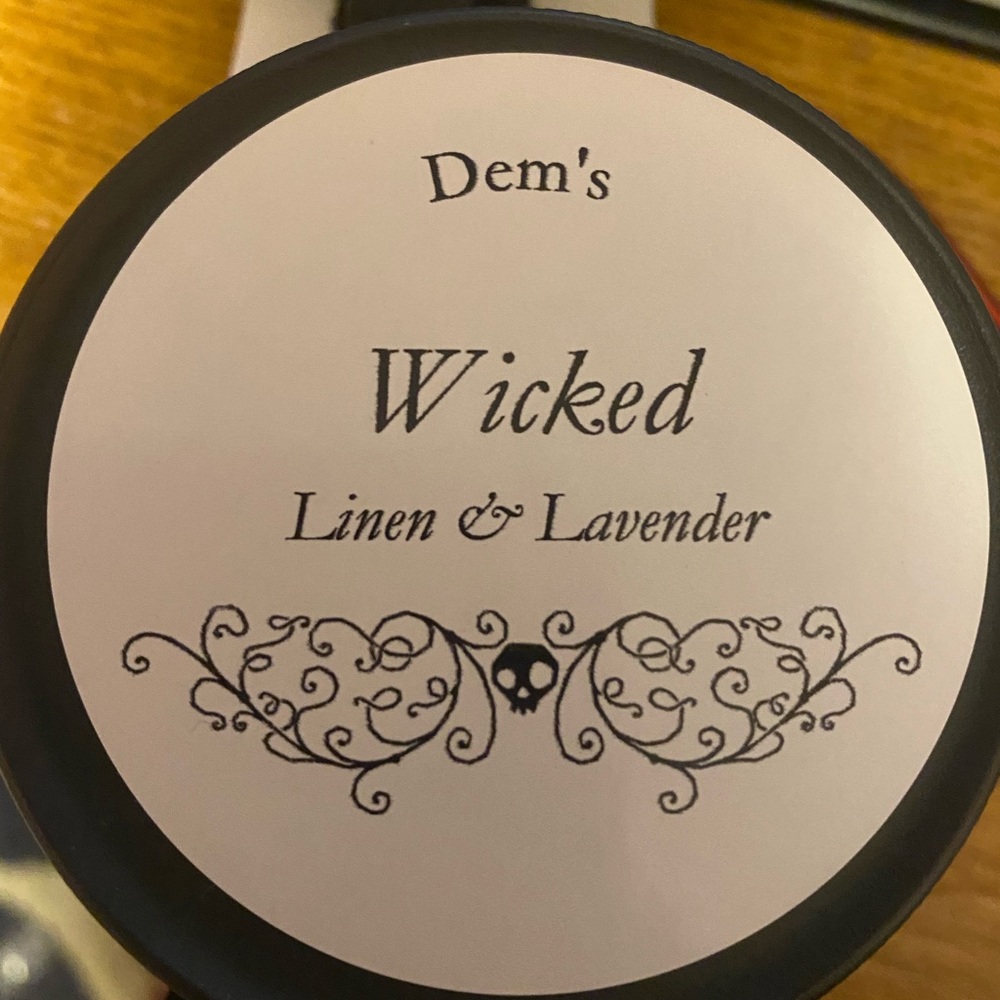 Dem’s Wicked Lavender & Linen Scent